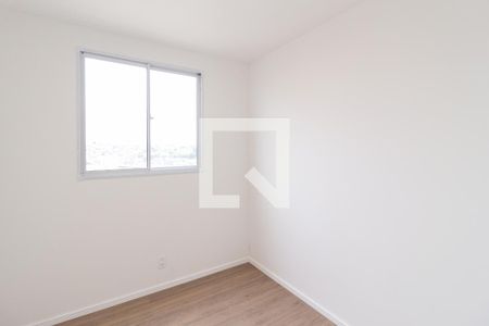 Quarto 2 de apartamento para alugar com 2 quartos, 41m² em Vila da Oportunidade, Carapicuíba