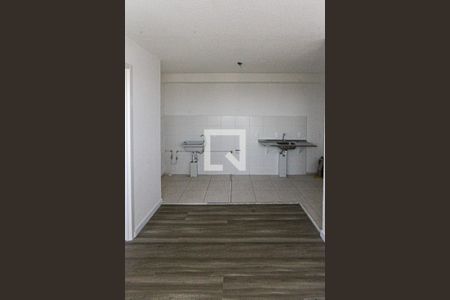 Sala de apartamento para alugar com 2 quartos, 35m² em Jardim Santa Adelia, São Paulo