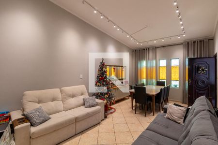 Sala de casa à venda com 4 quartos, 220m² em Vila Matilde, São Paulo