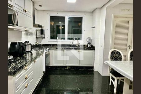 Apartamento à venda com 3 quartos, 177m² em Jardim Analia Franco, São Paulo