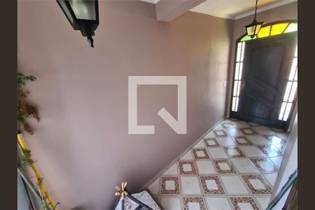 Casa à venda com 3 quartos, 192m² em Jardim Textil, São Paulo