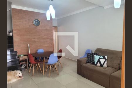 Casa à venda com 3 quartos, 98m² em Vila Carrão, São Paulo