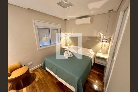 Casa à venda com 3 quartos, 135m² em Vila Mariana, São Paulo