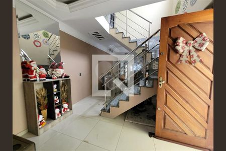 Casa à venda com 3 quartos, 170m² em Jardim Santa Barbara, Guarulhos