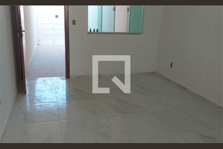 Casa à venda com 3 quartos, 110m² em Jardim Vila Formosa, São Paulo