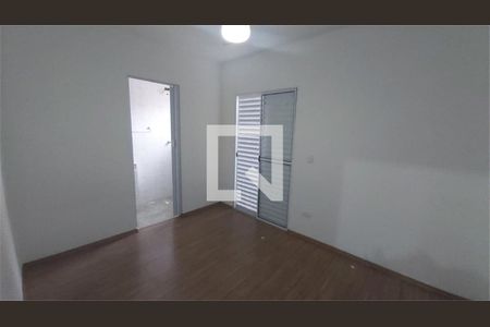 Casa à venda com 3 quartos, 200m² em Bom Retiro, São Paulo