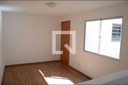 Sala de apartamento para alugar com 2 quartos, 52m² em Estância Velha, Canoas