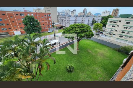 Vista da Sala de apartamento para alugar com 3 quartos, 82m² em Aparecida, Santos