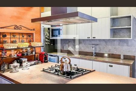 Cozinha de apartamento à venda com 3 quartos, 151m² em Moema, São Paulo