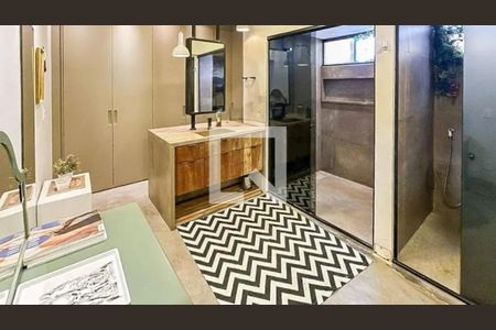 Banheiro de apartamento à venda com 3 quartos, 151m² em Moema, São Paulo