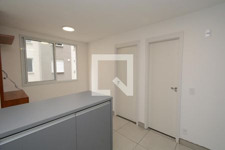 Sala/Cozinha de apartamento para alugar com 2 quartos, 34m² em Socorro, São Paulo