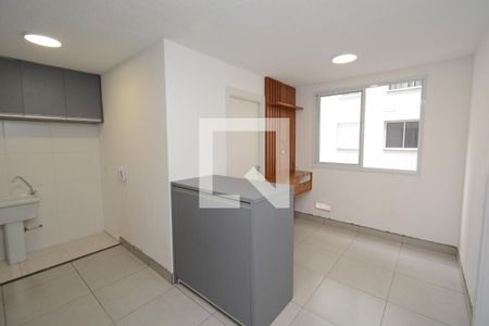 Sala/Cozinha de apartamento para alugar com 2 quartos, 34m² em Socorro, São Paulo