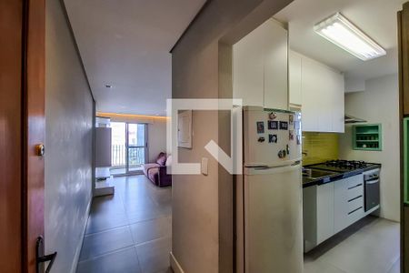 Apartamento à venda com 68m², 2 quartos e 2 vagasEntrada