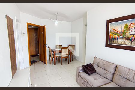 sala de apartamento para alugar com 2 quartos, 68m² em Barra da Tijuca, Rio de Janeiro