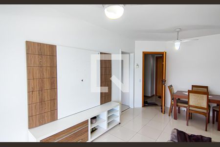 sala de apartamento para alugar com 2 quartos, 68m² em Barra da Tijuca, Rio de Janeiro