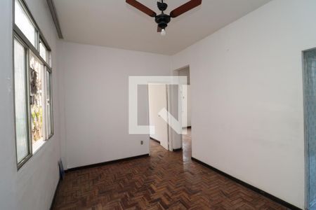 Sala de apartamento à venda com 2 quartos, 56m² em Cacuia, Rio de Janeiro