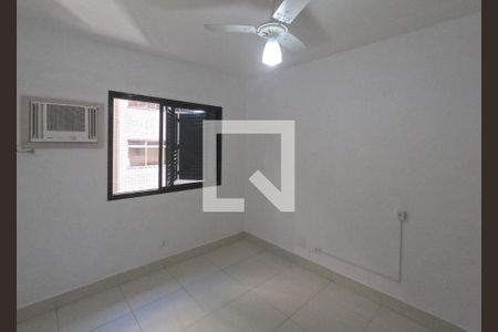 Quarto 1 de apartamento para alugar com 1 quarto, 50m² em Ponta da Praia, Santos