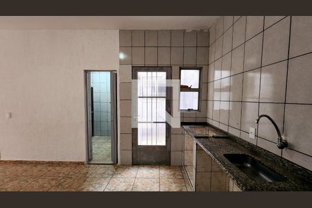 Cozinha 1 de casa à venda com 6 quartos, 222m² em Jardim Planalto, Jundiaí