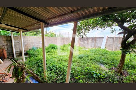 Casa à venda com 450m², 4 quartos e 3 vagas Casa à venda com 450m², 4 quartos e 3 vagasQuintal