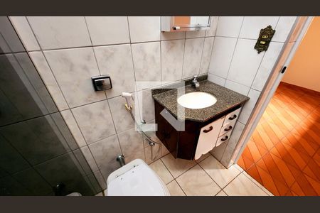 Casa à venda com 450m², 4 quartos e 3 vagas Casa à venda com 450m², 4 quartos e 3 vagasBanheiro da Suíte