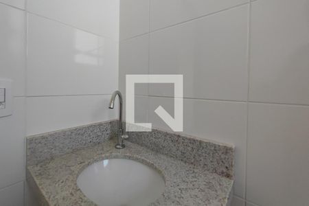 Banheiro Suíte de apartamento para alugar com 3 quartos, 64m² em Parque Prado, Campinas