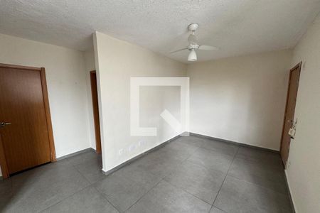 Sala de apartamento para alugar com 2 quartos, 49m² em Residencial Greenville, Ribeirão Preto