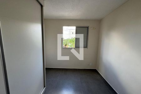 Dormitório 01 de apartamento para alugar com 2 quartos, 49m² em Residencial Greenville, Ribeirão Preto