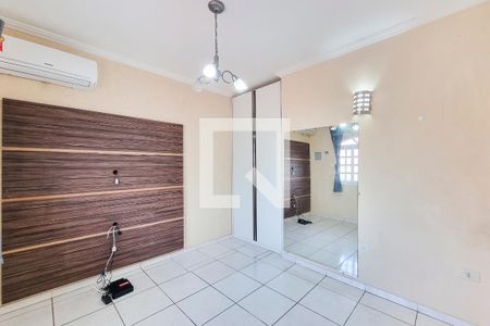 Quarto 1 de casa para alugar com 5 quartos, 180m² em Jardim Nova Florida, São José dos Campos