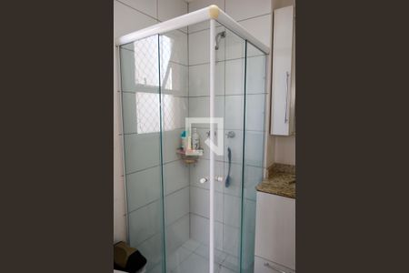 Apartamento à venda com 65m², 3 quartos e 1 vaga Apartamento à venda com 65m², 3 quartos e 1 vagaBanheiro da Suíte 2