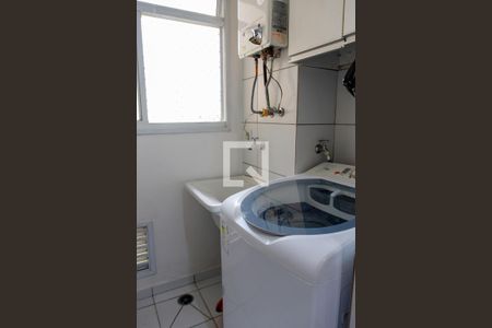 Apartamento à venda com 65m², 3 quartos e 1 vaga Apartamento à venda com 65m², 3 quartos e 1 vagaLavanderia