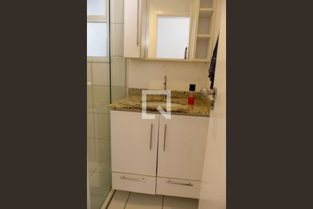 Apartamento à venda com 65m², 3 quartos e 1 vaga Apartamento à venda com 65m², 3 quartos e 1 vagaBanheiro