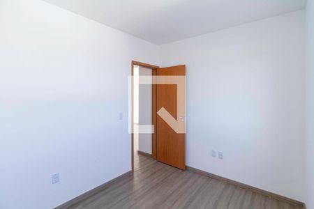 Quarto 1 de apartamento para alugar com 2 quartos, 44m² em Novo Progresso, Contagem