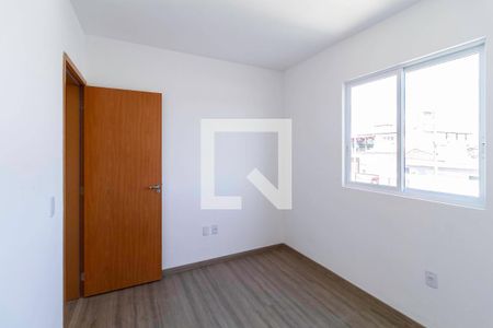 Quarto 1 de apartamento para alugar com 2 quartos, 44m² em Novo Progresso, Contagem