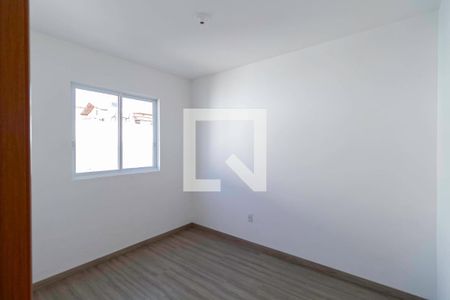 Quarto 2 de apartamento para alugar com 2 quartos, 44m² em Novo Progresso, Contagem