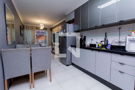 Sala e Cozinha de apartamento para alugar com 2 quartos, 52m² em Parque Paineiras, São Paulo