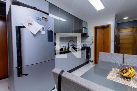 Sala e Cozinha de apartamento para alugar com 2 quartos, 52m² em Parque Paineiras, São Paulo