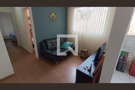 Sala de apartamento para alugar com 2 quartos, 44m² em Jardim Mirante dos Ovnis, Votorantim