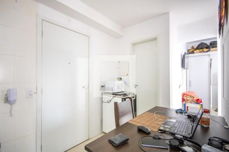 Sala de apartamento à venda com 2 quartos, 27m² em Conceicao, Osasco