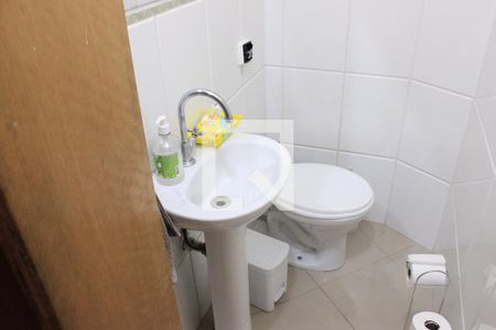 Lavabo de casa à venda com 3 quartos, 200m² em Parque Santo Antônio, Guarulhos