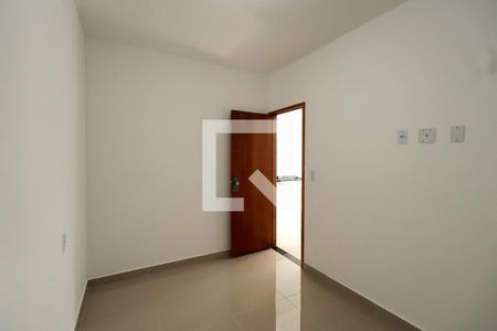 Quarto 1 de apartamento para alugar com 2 quartos, 36m² em Vila Carrão, São Paulo