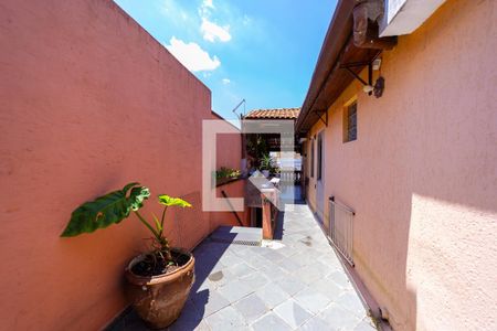 Casa à venda com 250m², 4 quartos e 4 vagas Casa à venda com 250m², 4 quartos e 4 vagasÁrea de Serviço