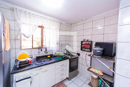 Casa à venda com 250m², 4 quartos e 4 vagas Casa à venda com 250m², 4 quartos e 4 vagasCozinha