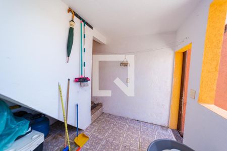 Casa à venda com 250m², 4 quartos e 4 vagas Casa à venda com 250m², 4 quartos e 4 vagasÁrea de Serviço 2