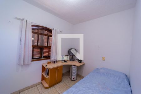 Casa à venda com 250m², 4 quartos e 4 vagas Casa à venda com 250m², 4 quartos e 4 vagasQuarto 3