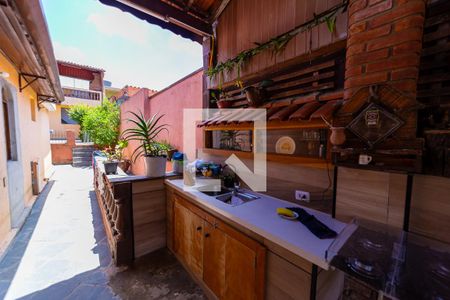 Casa à venda com 250m², 4 quartos e 4 vagas Casa à venda com 250m², 4 quartos e 4 vagasÁrea gourmet 2