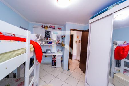 Casa à venda com 250m², 4 quartos e 4 vagas Casa à venda com 250m², 4 quartos e 4 vagasQuarto 2