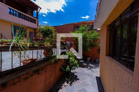 Casa à venda com 250m², 4 quartos e 4 vagas Casa à venda com 250m², 4 quartos e 4 vagasÁrea de Serviço