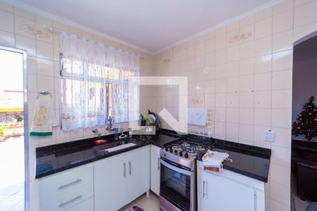 Casa à venda com 250m², 4 quartos e 4 vagas Casa à venda com 250m², 4 quartos e 4 vagasCozinha 2