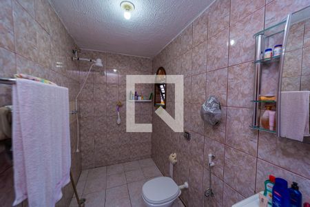 Casa à venda com 250m², 4 quartos e 4 vagas Casa à venda com 250m², 4 quartos e 4 vagasBanheiro do Quarto 4