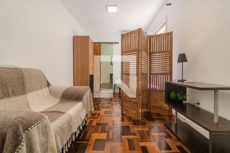 Sala/Quarto de kitnet/studio à venda com 1 quarto, 36m² em Azenha, Porto Alegre